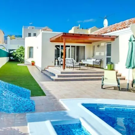 Playa De Fanabe Sleeps 5 Pool Air Con Wifi فيلة *